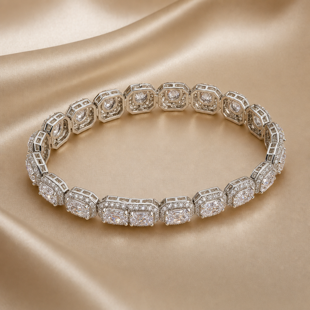 Cluster Link Bracelet