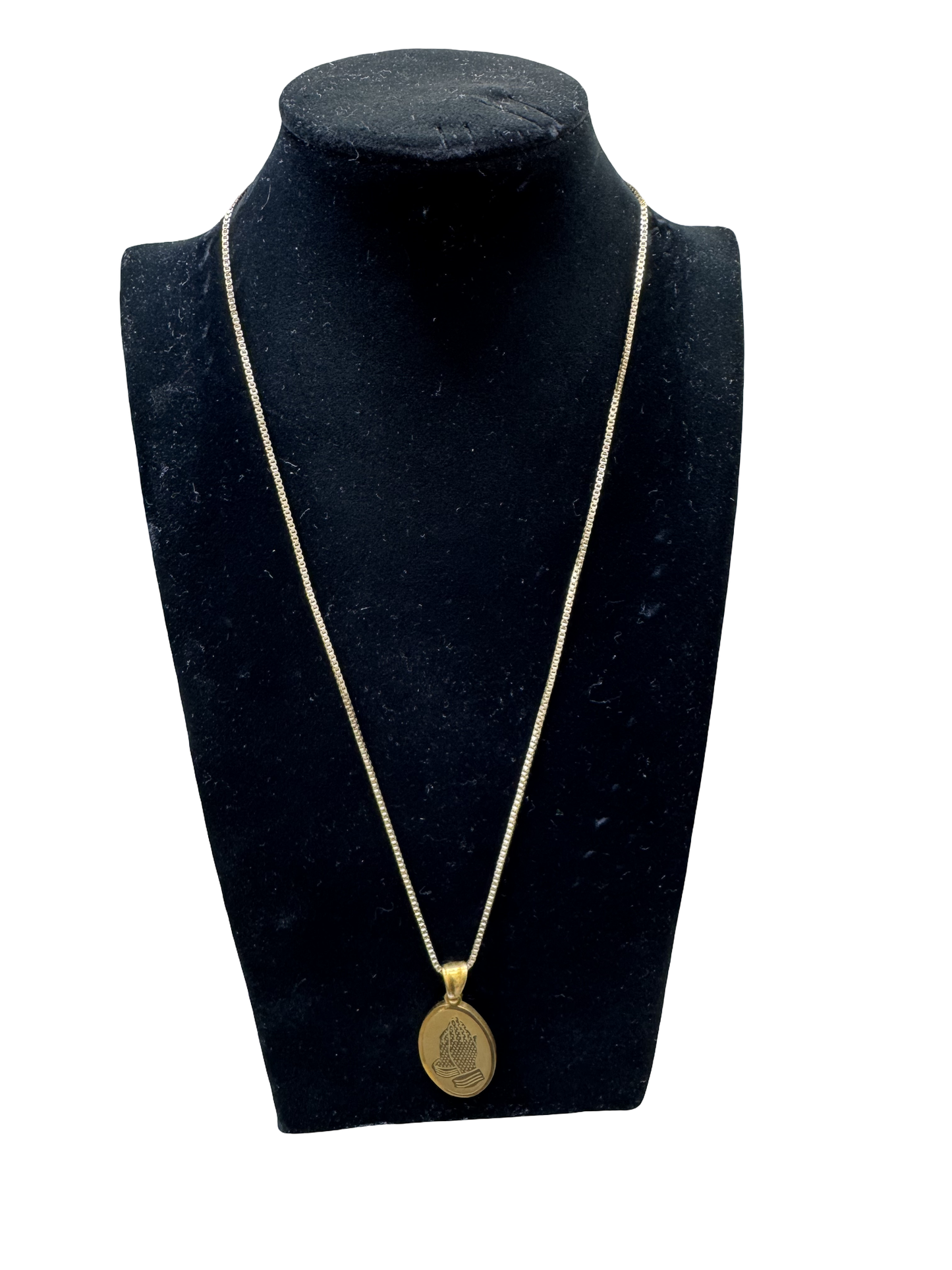 Oval Medallion Pendant Necklace