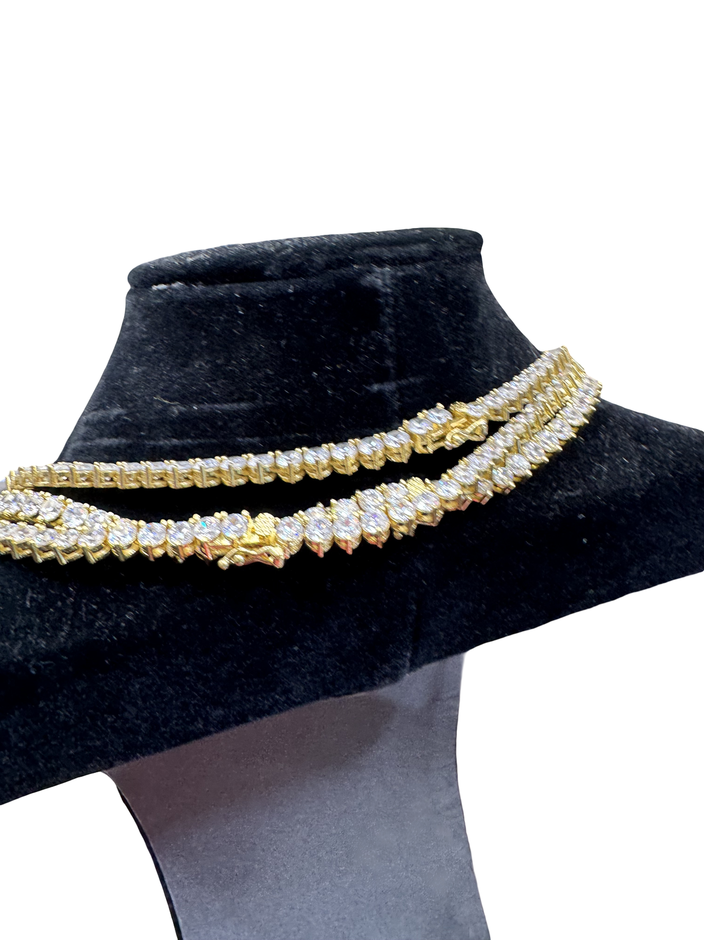 Layered Tennis-Spike Chains