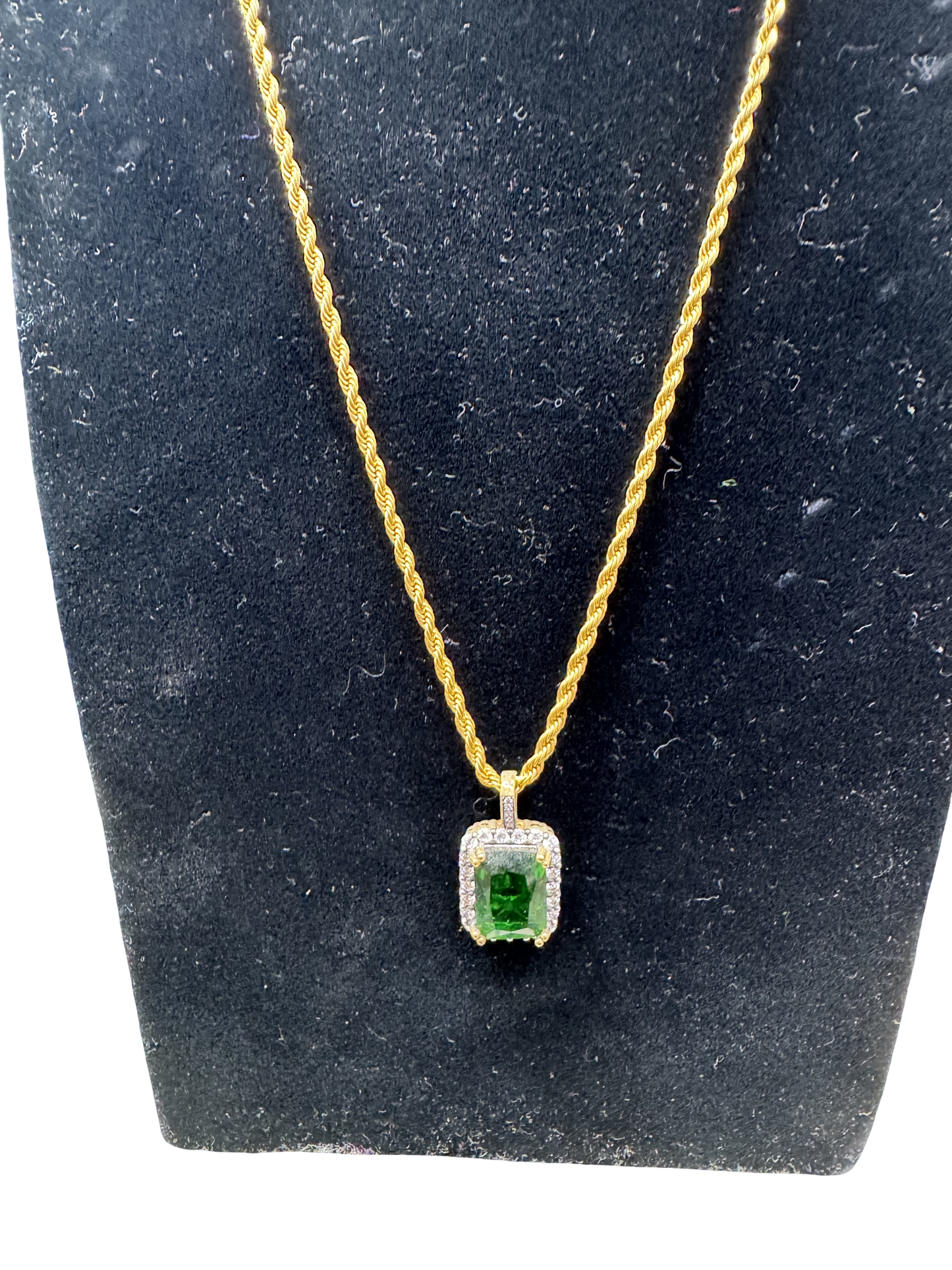 Green Gem Pendant Necklace